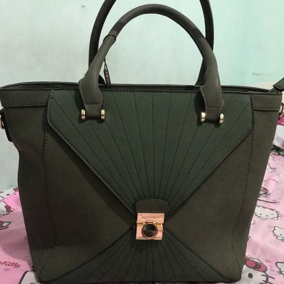 Michael purses - Picture 6 of 8